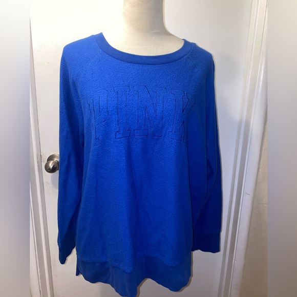 Pink brand sweatshirt, soft, medium - Picture 2 of 3